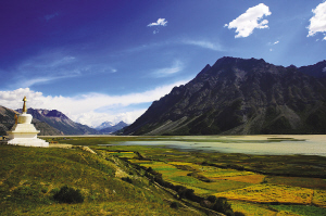 那一天，你我相逢在然烏湖邊